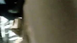 南韓地鐵尾隨抄底偷拍美腿短裙～10