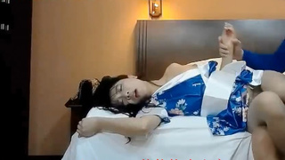 [不能只有我看到!]和服包不住的豪乳，不停衝擊的讓她求饒直說不行了~
