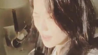 这居然是舒淇！还真是改不了三级片女星的本性啊，后面的骚叫真是…… 舒淇瓦特