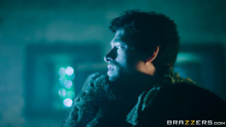 Queen Of Thrones: Part 2 (A XXX Parody)