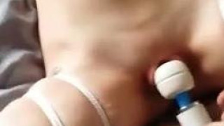 調教少婦課程！！先綁起來，再用按摩棒刺激到她說不要了（有影）