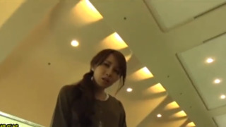 AVKH061 宮崎ちひろ-超絶美形クォーター人妻が年下夫を捨てAVデビュー！！