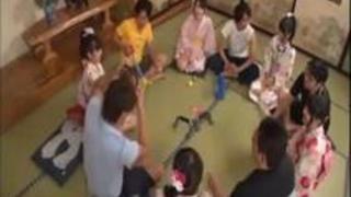 浴衣で乱交パーティー