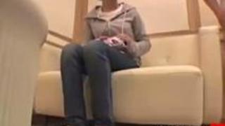 エステ店でセクハラされて中だしされてしまった超敏感なお姉さん