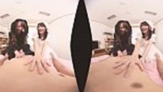 私の家の中に2つの宗教的な日本人メイドパート1 HD +