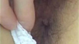 美しいアジアの女子高生は背後から打ちました