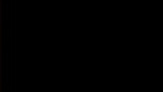 かわいい巨乳の小柄な日本人ティーン