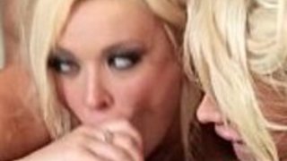 巨乳日本のベイビー24によって行わNuruマッサージ