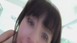 肛門ポルノまりかと彼女の小さな肛門の穴に巨根。