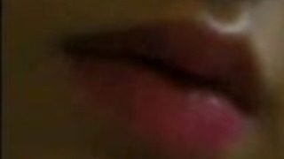 フェティシズム - かわいい女の子が賭けに釘を切る