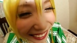 POVアクションでleafaとして日本のコスプレのかわい子ちゃん