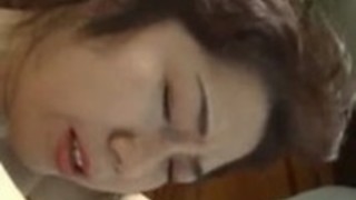 彼の日本のふしだらな女とポジションを通る作動