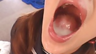 兼を飲み込む日本愛