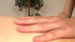 【古川いおりエステ】美女な淫乱痴女の、古川いおりのエステ手ヌキプレイがエロい！