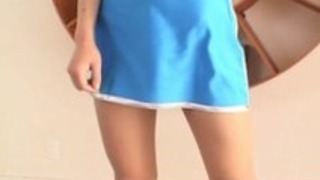 誘惑JPベイビー黒沢愛はなめときっ毛深い猫を取得します