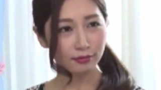 佐々木あき：とても綺麗な美熟女さんですがスケベで淫乱痴女です。隠語を口走りながらの激逝きセクロス