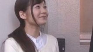 【石原莉奈レイプ】平穏で幸せに暮らす普通の人妻がラブラブ旦那をキスで送り出した直後に見知らぬオトコに上がり込まれて犯されてしまうことに…